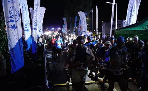 Największe wyzwanie Festiwalu Biegowego! Bieg na 100 km wystartował w środku nocy - 53